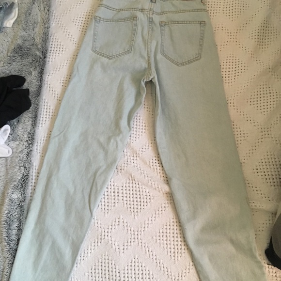 Zara jeans light wash! - Picture 2 of 2